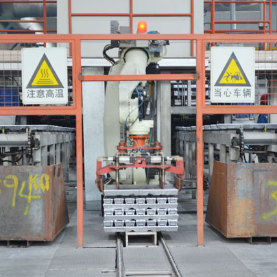 自動(dòng)疊錠機(jī)器人